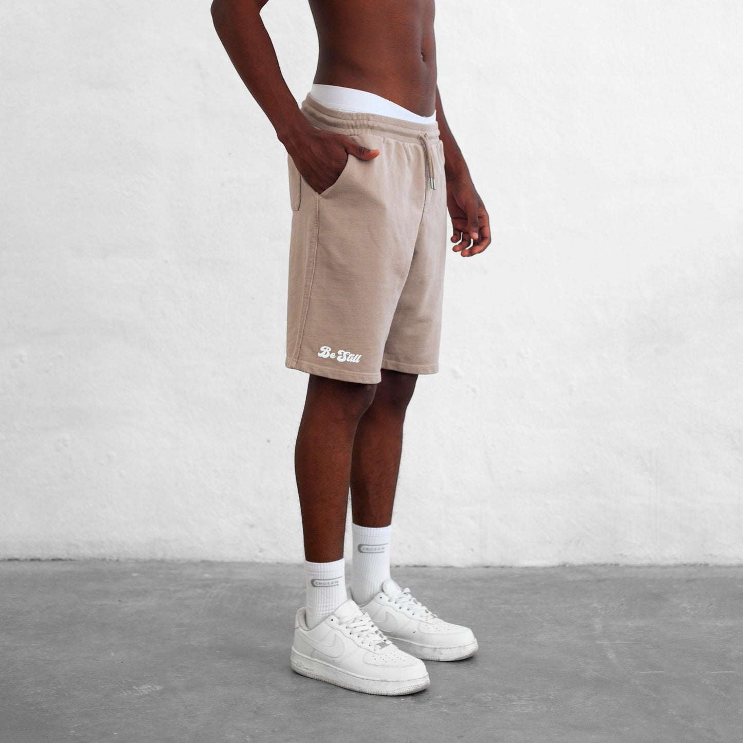 Short Beige Unisex Chosen