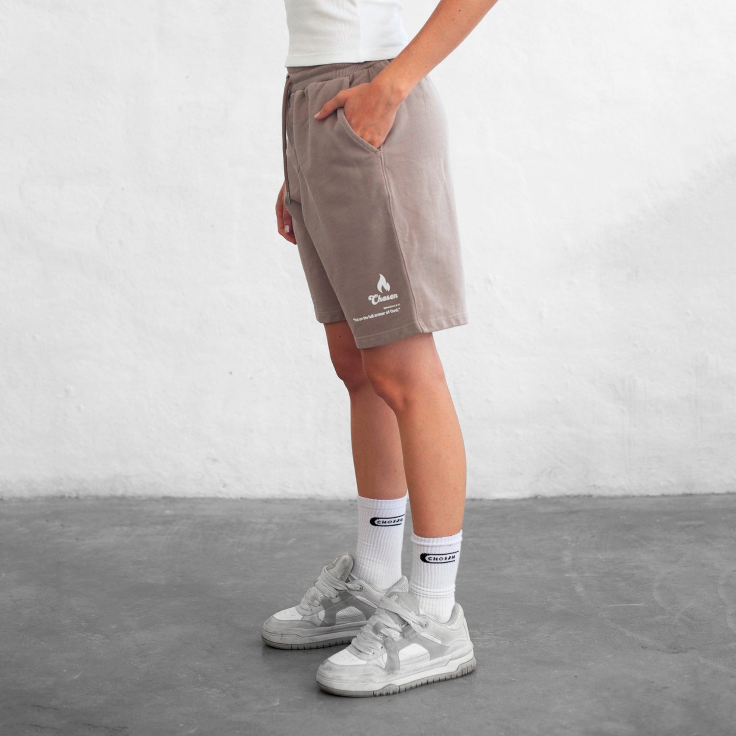 Short Beige Unisex Chosen