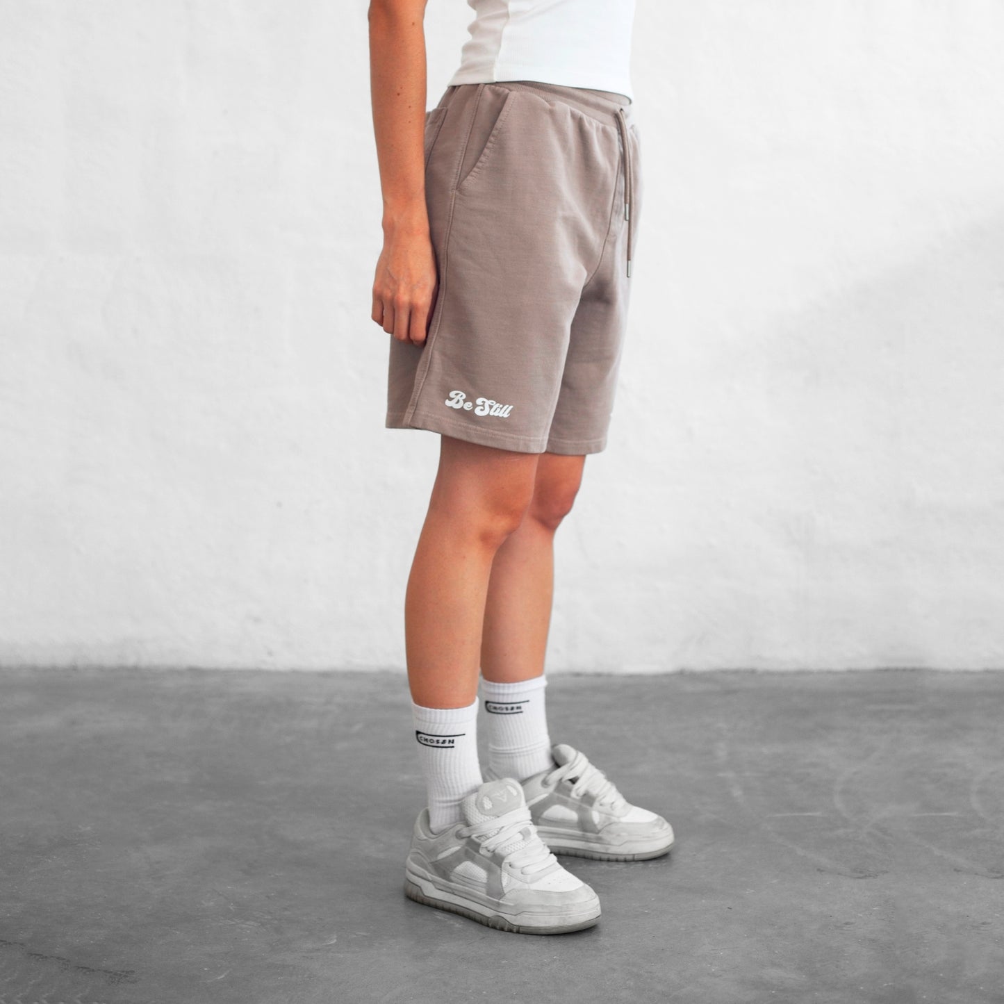 Short Beige Unisex Chosen