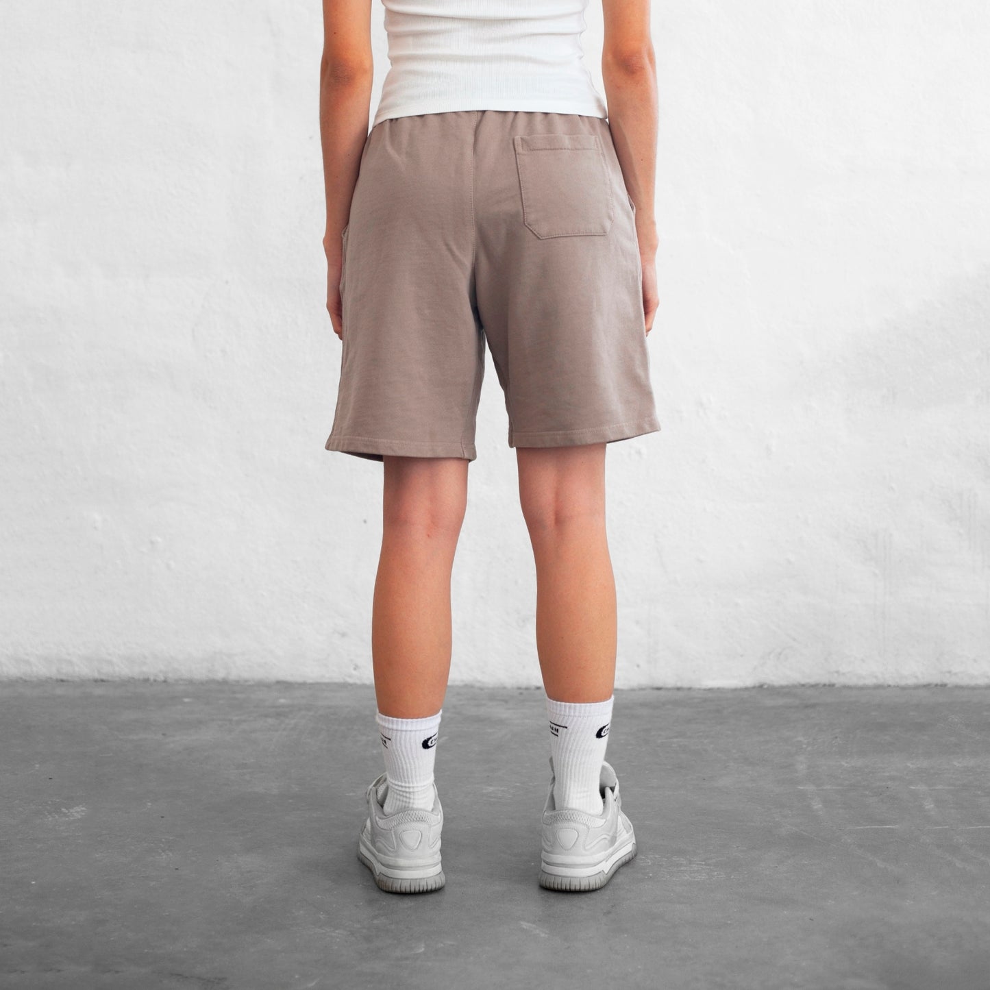 Short Beige Unisex Chosen