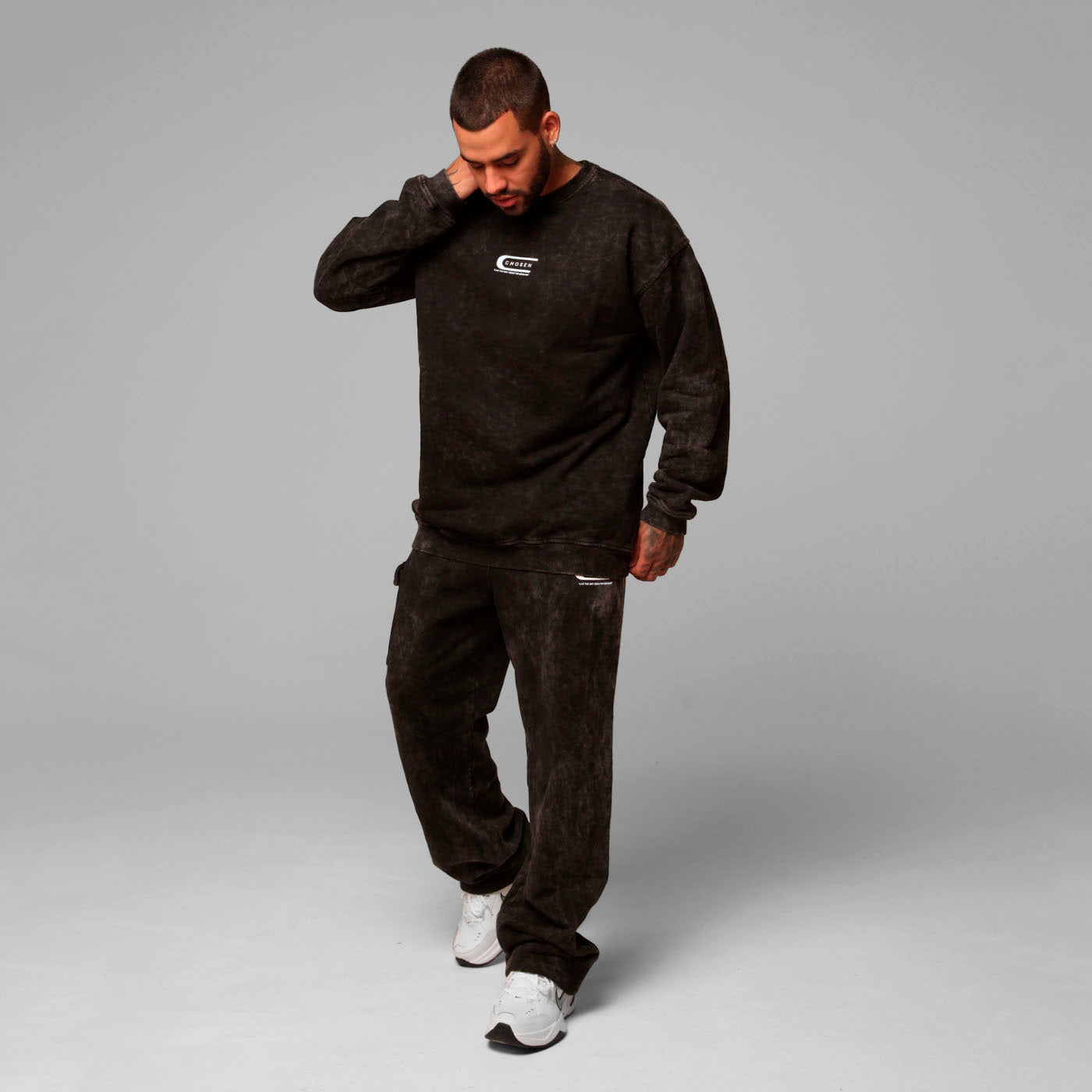 Black Acid Wash Crewneck Sweatshirt 385G