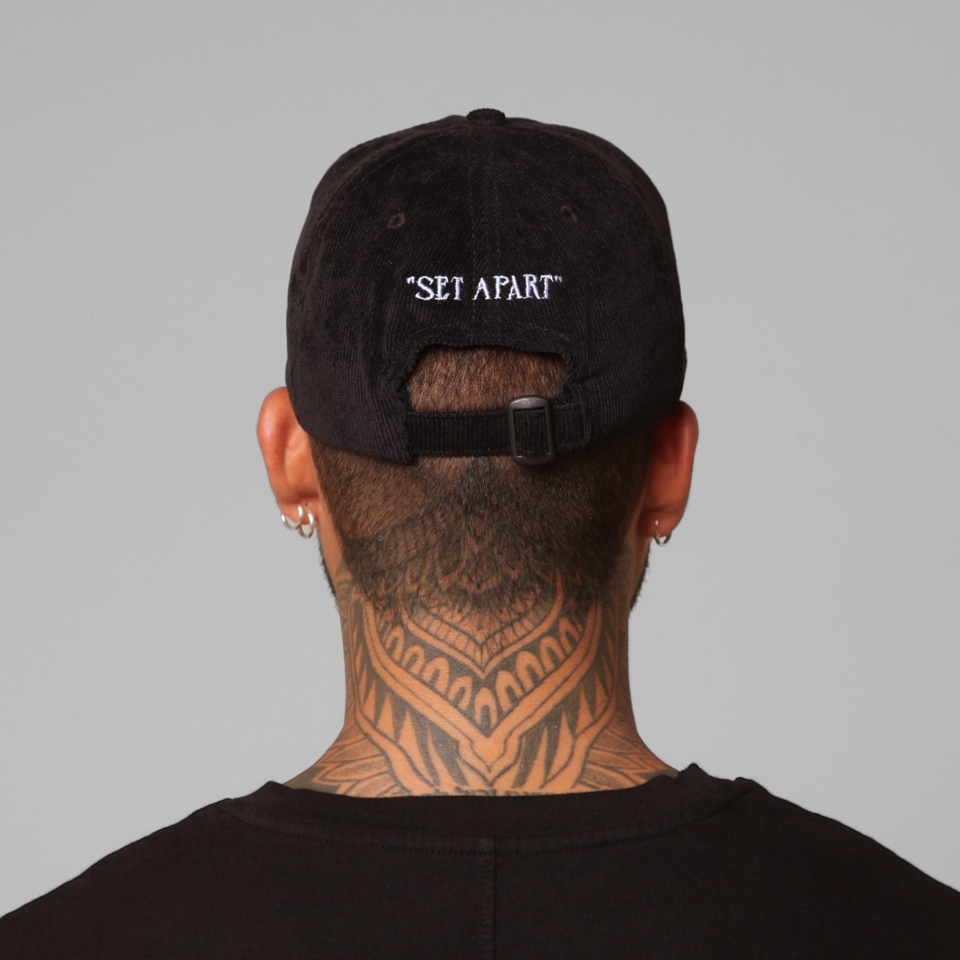 Black Corduroy Cap Chosen