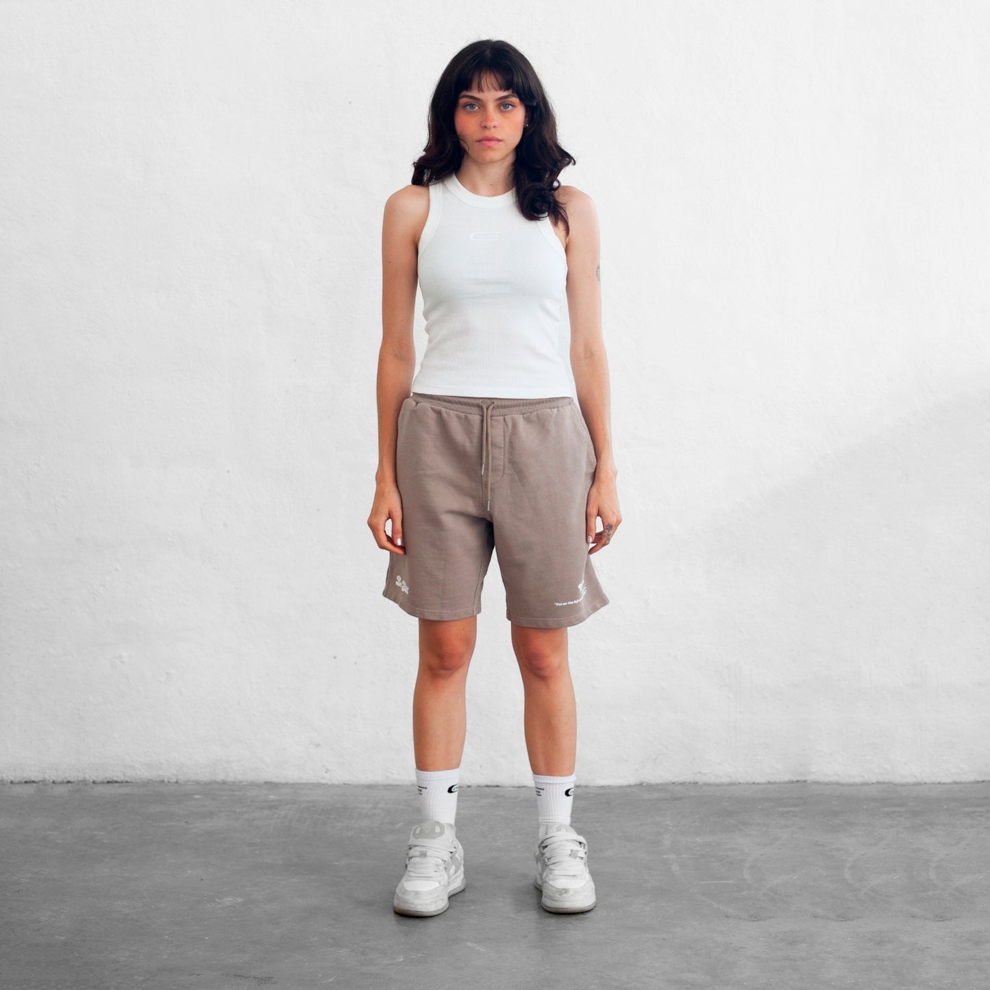 Short Beige Unisex Chosen