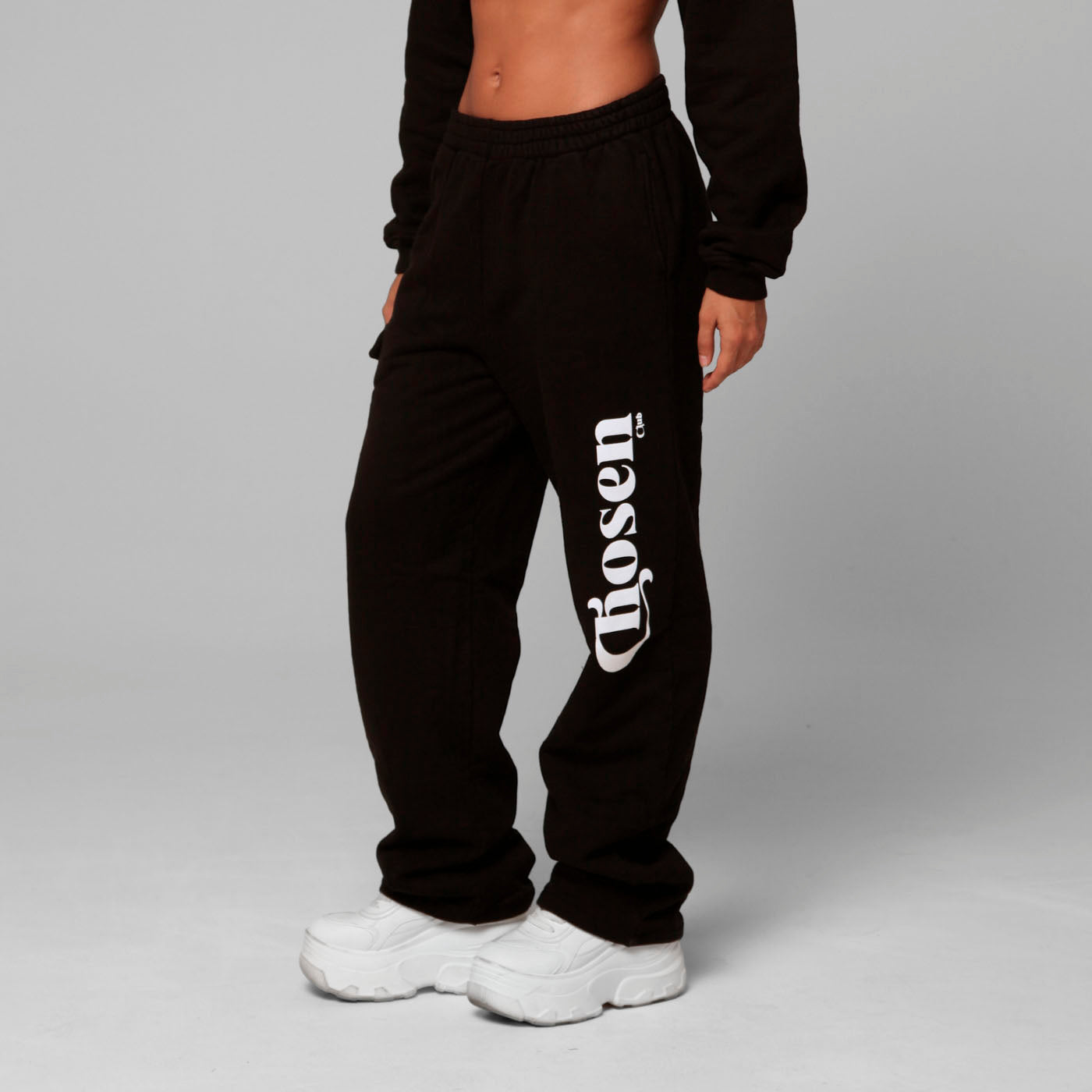 Women Black Straight-Leg Sweatpants 385G